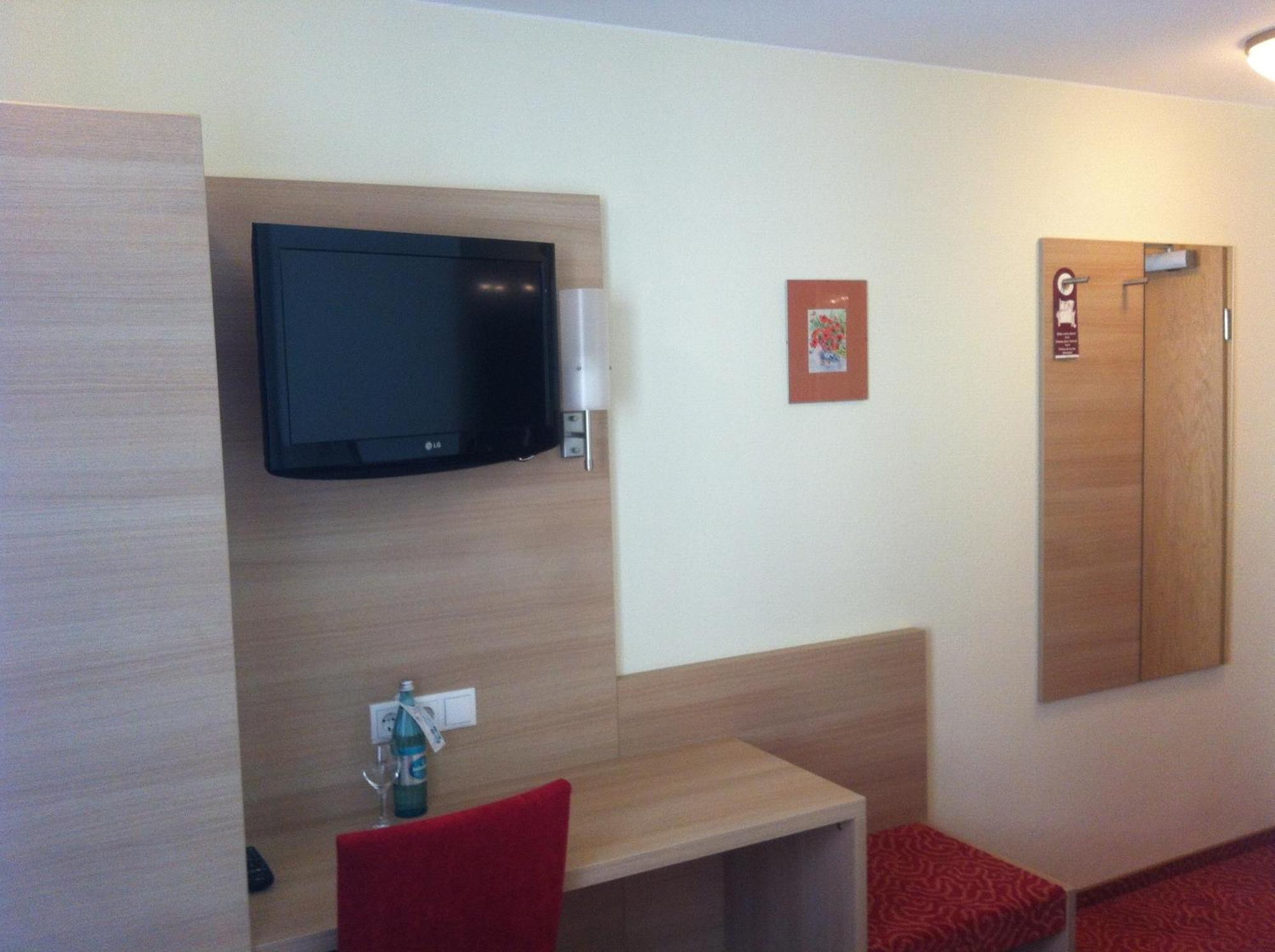 Tauberhotel Kette Wertheim Εξωτερικό φωτογραφία